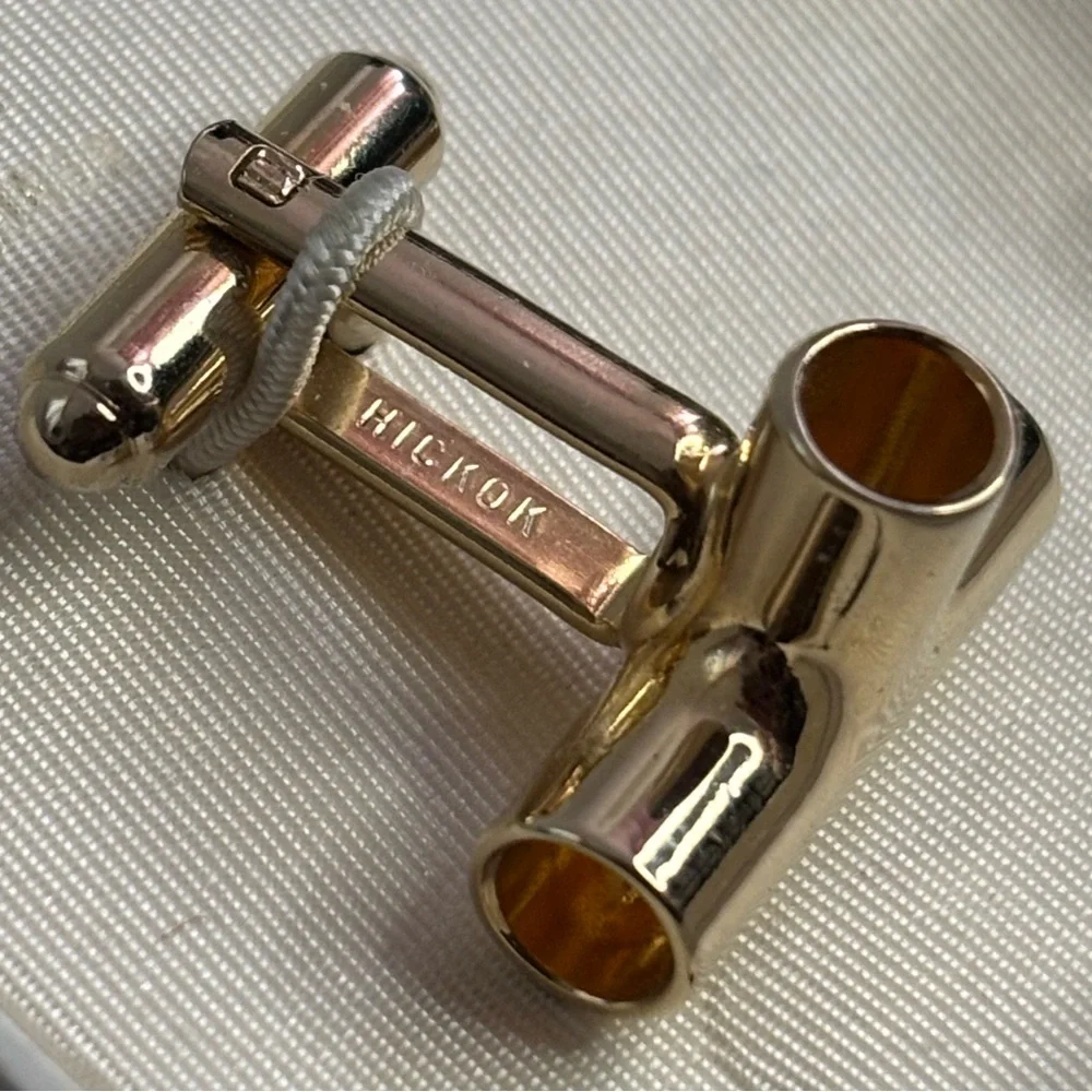Hickok NIB Gold/Brass-Tone T-Connector Pipe Shaped Cuff Links